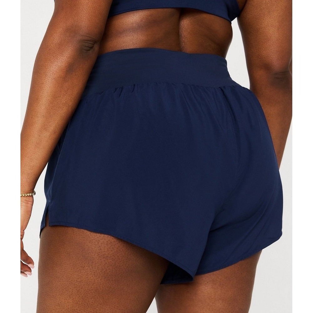 NWOT‎ Women's Fabletics Sun Chaser Shorts 3" Deep Navy - Plus 2X (40" X 3") - Picture 3 of 7